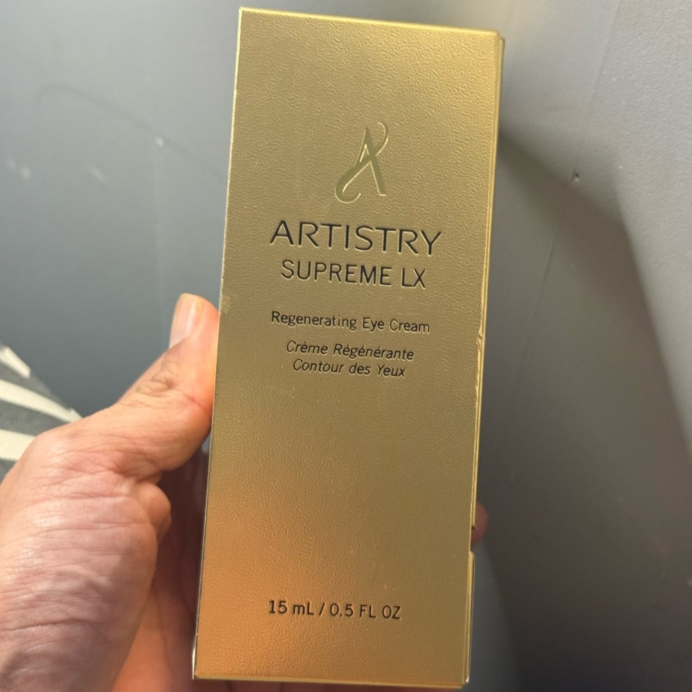RARE Artistry Supreme LX Regenerating Eye Cream - NEW anti wrinkle youth